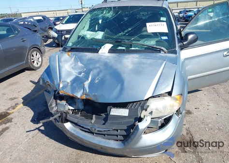 2005 Chrysler Town & Country из США, поврежденный, VIN 1C4GP45R65B344839